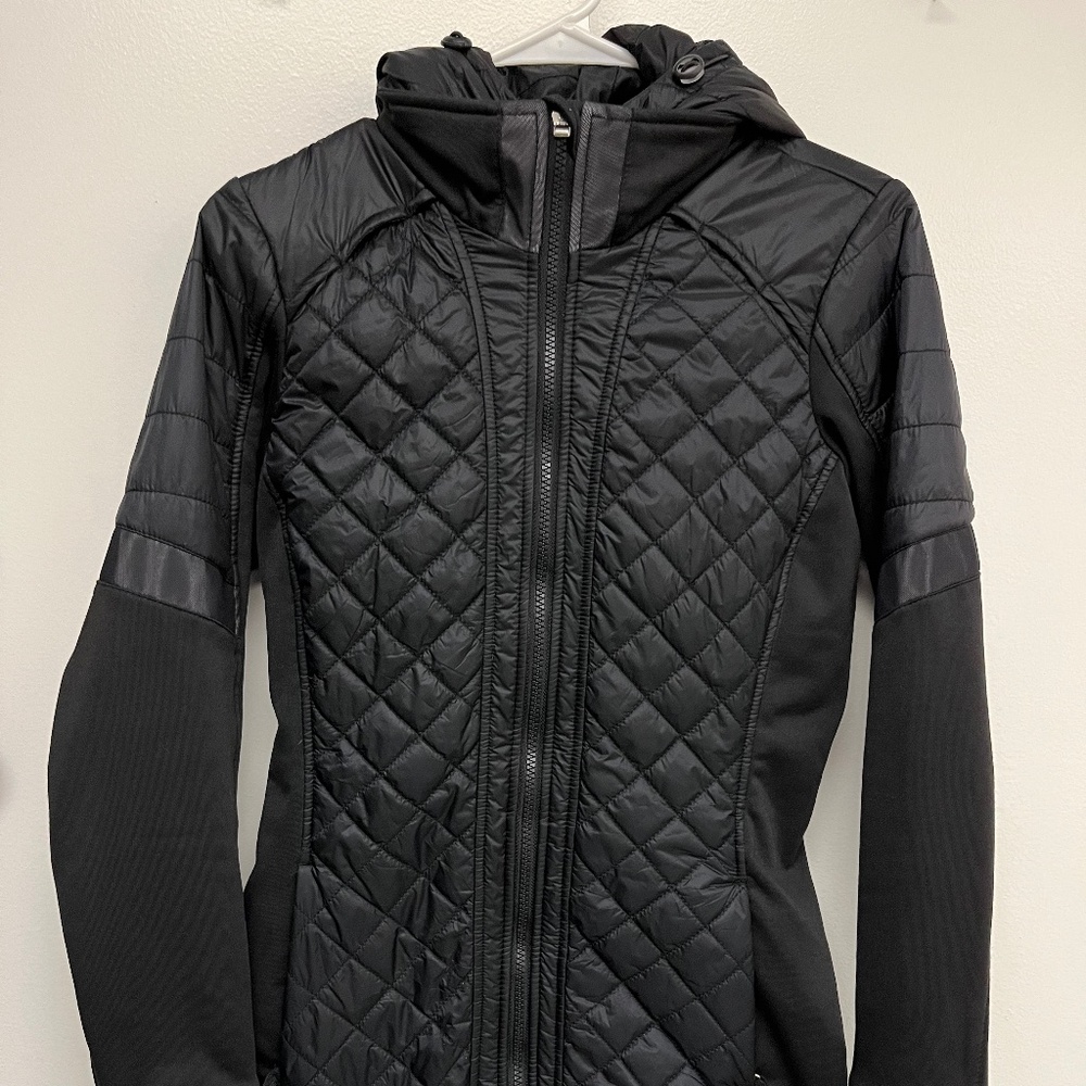 COPY - Athleta Rock Springs CYA Jacket Puffer Size XS